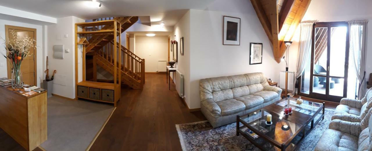 Excelsior. Espectacular Y Exclusivo Apartamento En Sallent De Gallego. Eksteriør billede