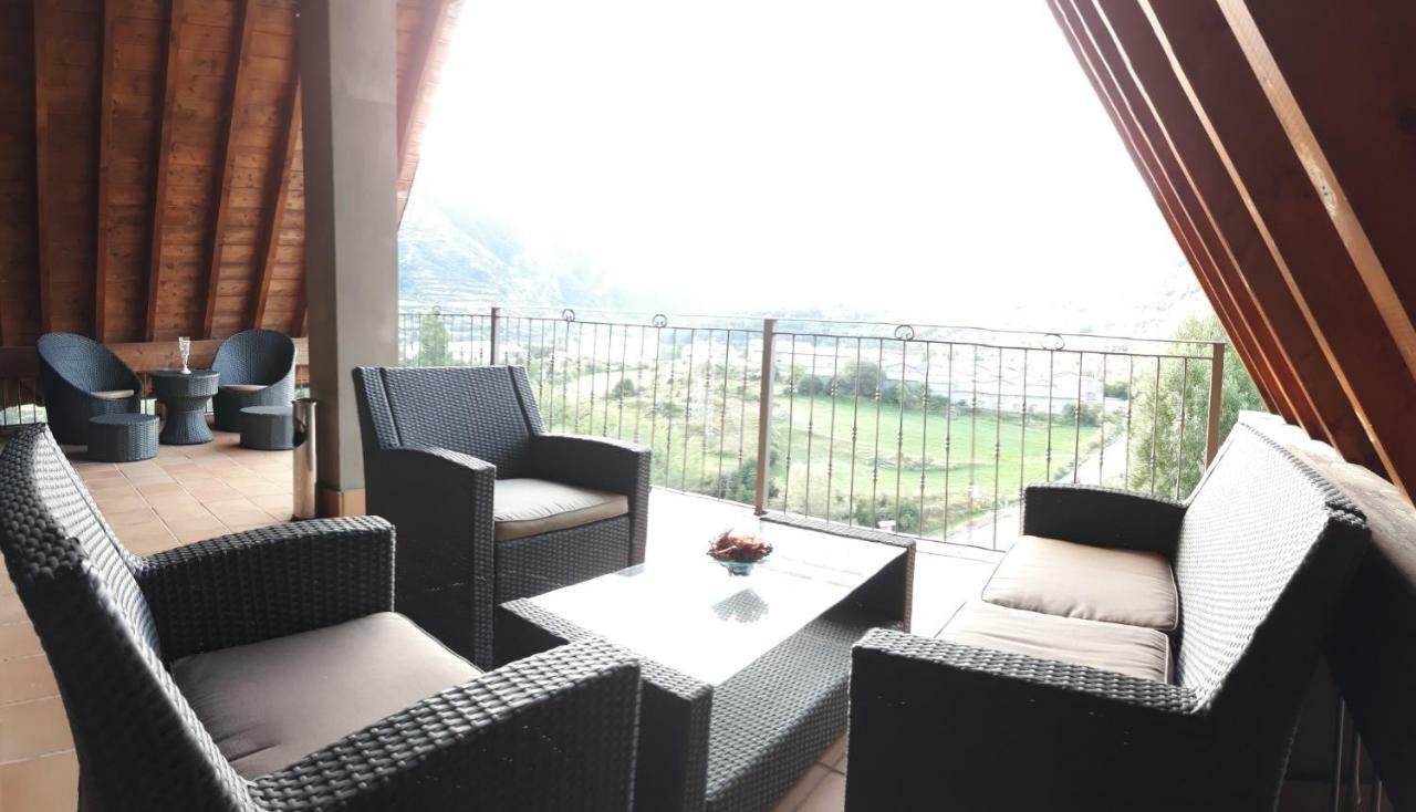 Excelsior. Espectacular Y Exclusivo Apartamento En Sallent De Gallego. Eksteriør billede